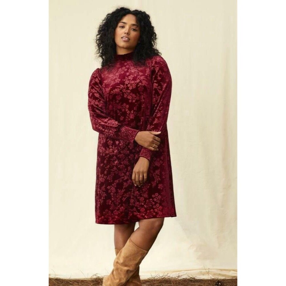 Matilda Jane Women's Large Burgundy Red Long Sleeve Melanie Velour Holiday Dress